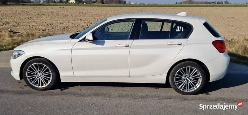 Używany BMW 116 150 KM (110 kW) 2018 Szary Hatchback