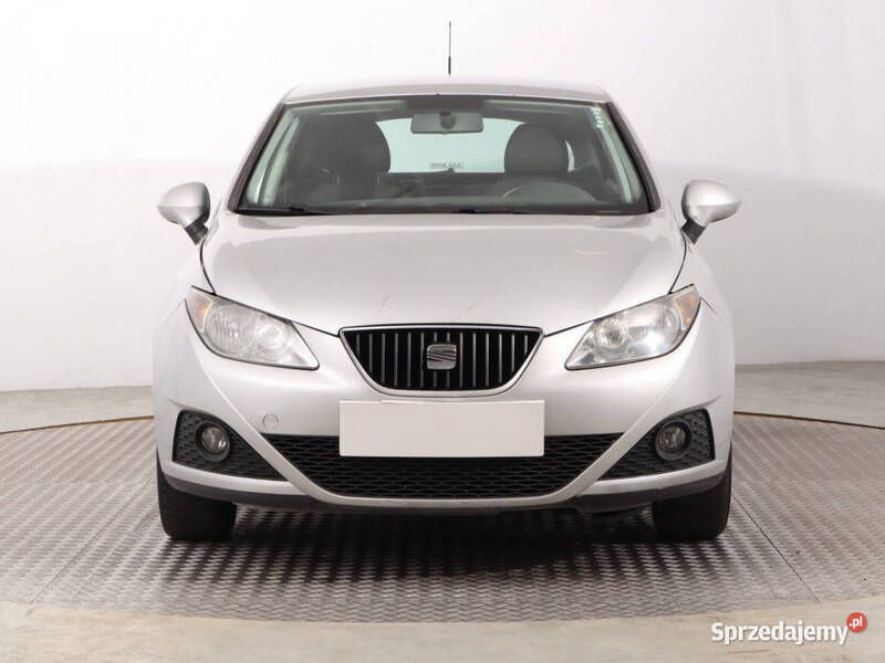 Srebrny Używany 2013 Seat Ibiza Hatchback | 19 499 zł (Uczciwa cena) - Obraz 1/4