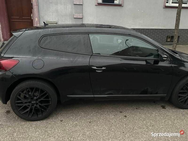 Czarny Używany 2011 VW Scirocco Coupe | 29 900 zł (Super Cena) - Obraz 1/4