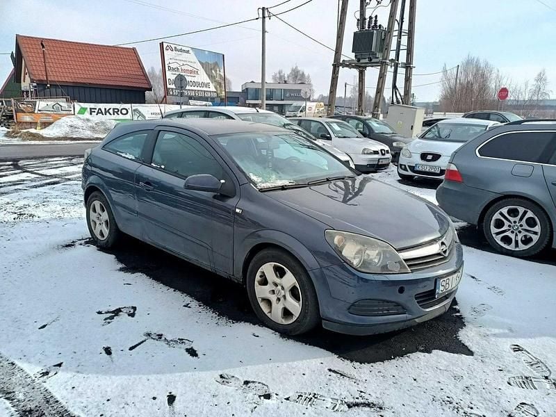Czarny Używany 2006 Opel Astra Hatchback | 3300 zł (Dobra cena) - Obraz 1/4