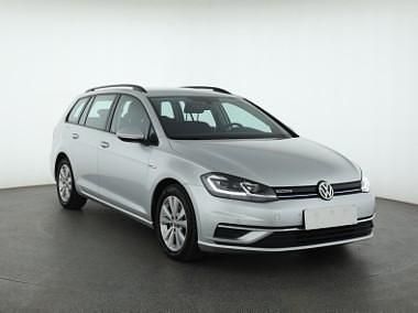 Srebrny Używany 2019 VW Golf VII Kombi | 61 499 zł (Uczciwa cena) - Obraz 1/4
