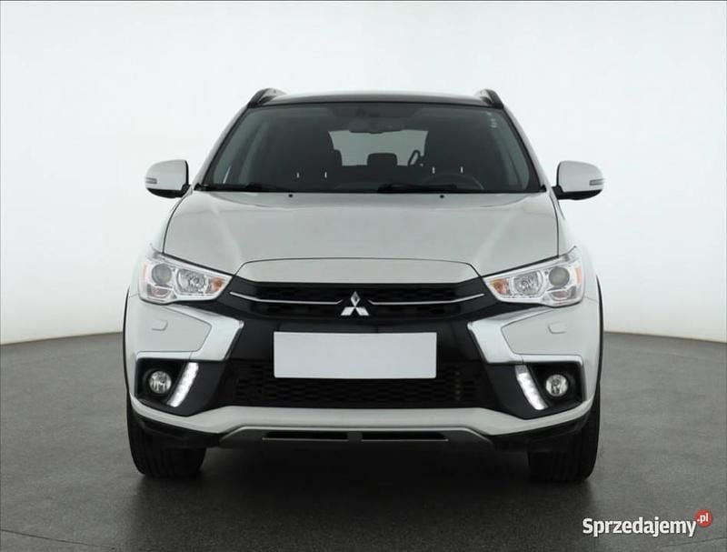 Biały Używany 2018 Mitsubishi ASX SUV | 58 999 zł (Uczciwa cena) - Obraz 1/4