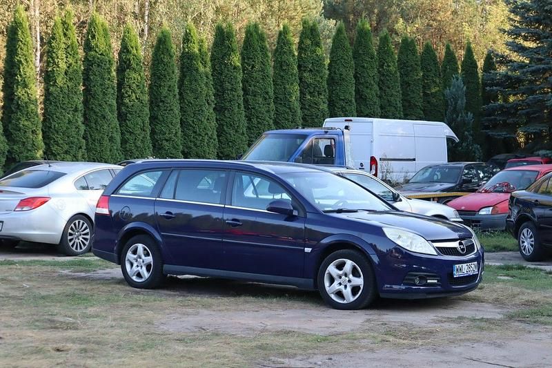 Niebieski Używany 2007 Opel Vectra Kombi | 3500 zł (Uczciwa cena) - Obraz 1/4
