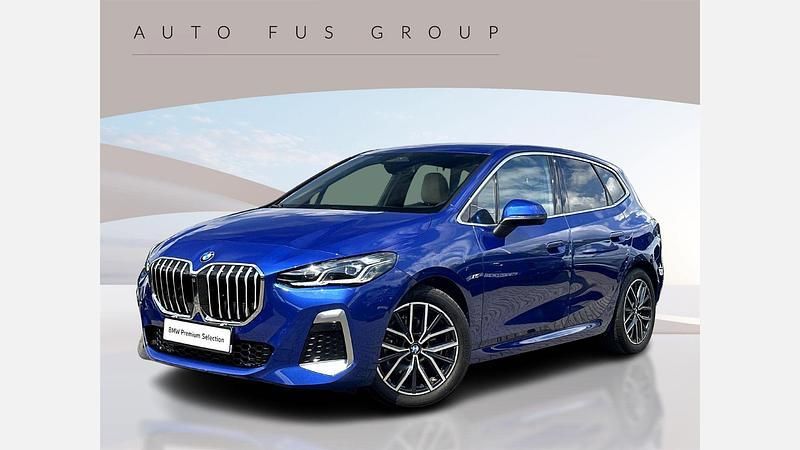 Niebieski portimao m metalizowany Używany 2024 BMW 218 Active Tourer Comfort Edition Minivan | 159 900 zł (Uczciwa cena) - Obraz 1/3