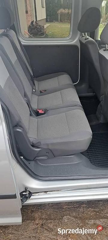 Używany VW Caddy 102 KM (75 kW) 2013 Srebrny Minivan