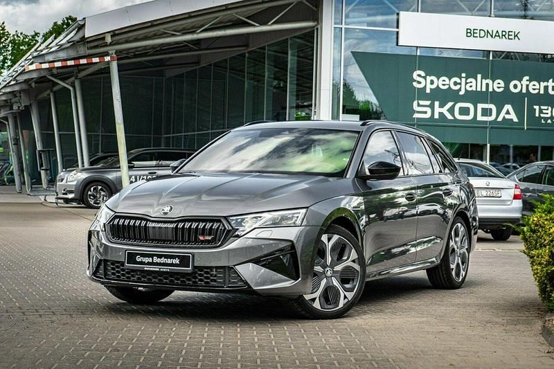Nowe Skoda Octavia RS 2025 Szary Kombi