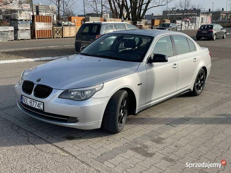 Używany 2009 BMW 525 | 18 900 zł (Drogi) - Obraz 1/4