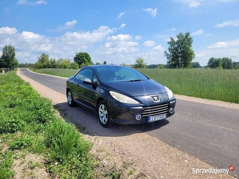 Czarny Używany 2005 Peugeot 307 CC Kabriolet | 8900 zł - Obraz 1/3