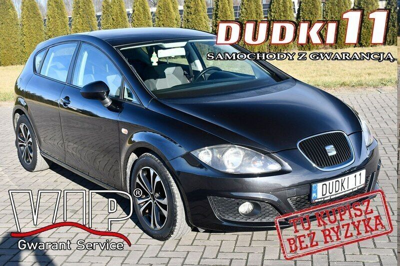 Czarny Używany 2010 Seat Leon Hatchback | 14 900 zł (Dobra cena) - Obraz 1/4
