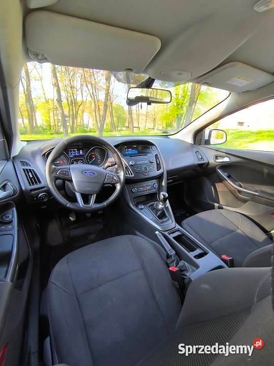 Używany Ford Focus 2016 Biały Hatchback