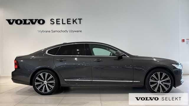 Używany Volvo S90 197 KM (144 kW) 2024 Szary Sedan/Limuzyna