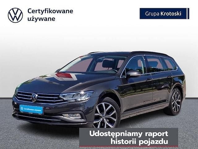 Używany 2024 VW Passat Kombi | 114 750 zł - Obraz 1/4