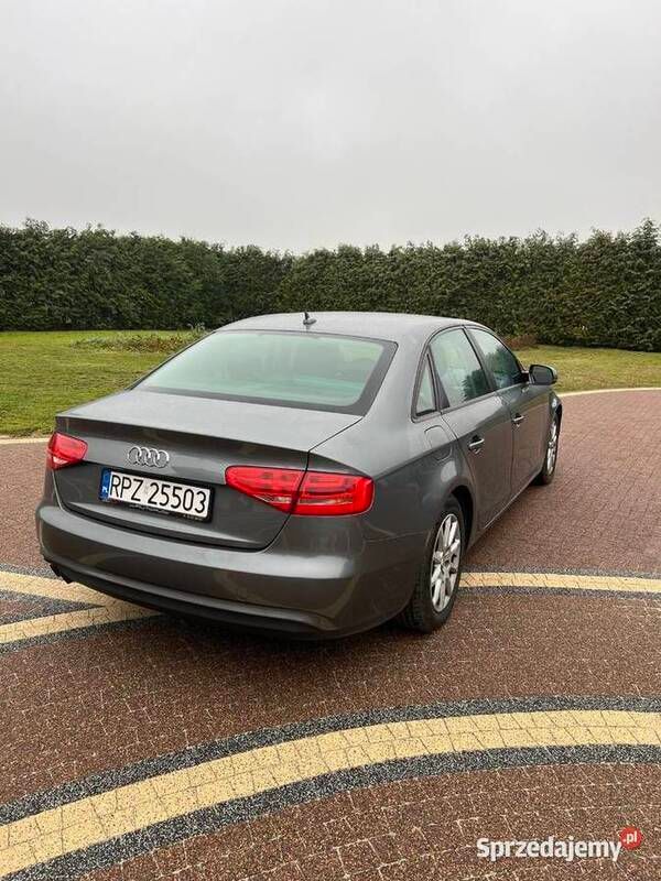 Używany 2012 Audi A4 | 37 000 zł (Uczciwa cena) - Obraz 1/4