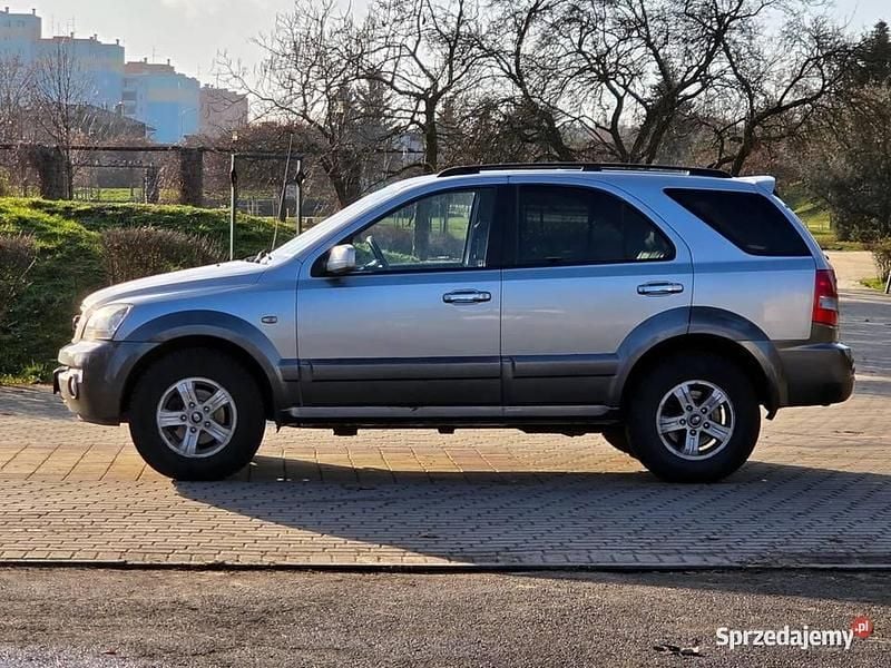 Używany 2004 Kia Sorento SUV | 16 600 zł - Obraz 1/4