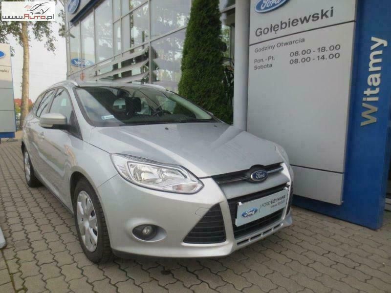 Używany Ford Focus 95 KM (69 kW) 2011 Srebrny Sedan/Limuzyna