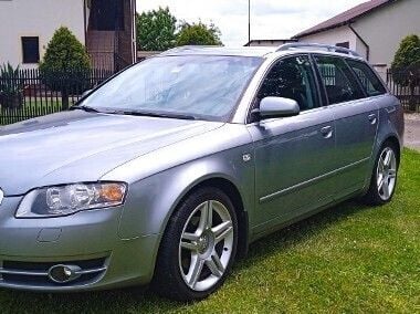 Srebrny Używany 2005 Audi A4 Kombi | 16 900 zł (Uczciwa cena) - Obraz 1/4