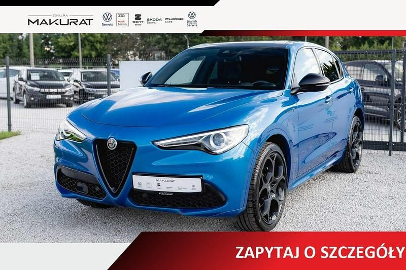 Niebieski (metalik) Używany 2021 Alfa Romeo Stelvio Ti SUV | 169 500 zł - Obraz 1/4