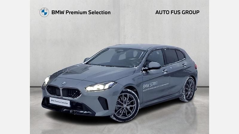 Używany BMW 120 Shadowline 156 KM (114 kW) 2025 Szary skyscraper metalizowany Hatchback