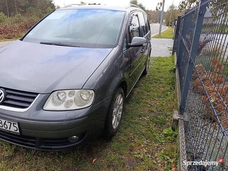 Szary Używany 2006 VW Touran Minivan | 9700 zł (Dobra cena) - Obraz 1/4