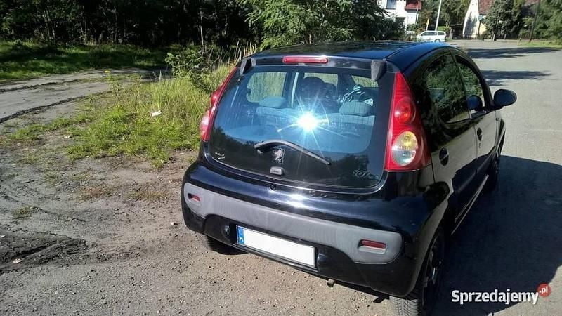 Czarny Używany 2005 Peugeot 107 Hatchback | 2500 zł (Dobra cena) - Obraz 1/4