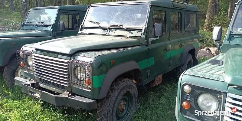 Używany 2004 Land Rover Defender SUV | 36 000 zł - Obraz 1/4