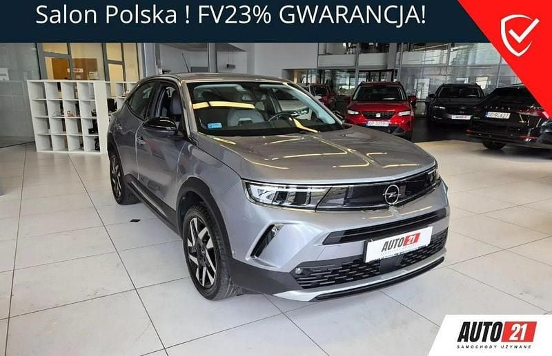 Srebrny (metalik) Używany 2022 Opel Mokka SUV | 72 900 zł (Uczciwa cena) - Obraz 1/4
