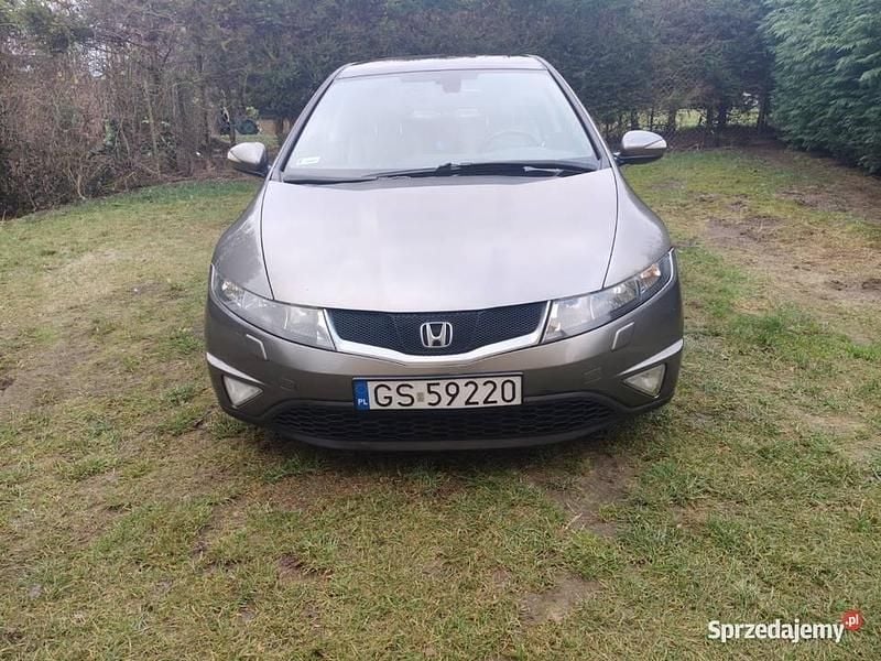 Używany Honda Civic 140 KM (102 kW) 2007 Hatchback