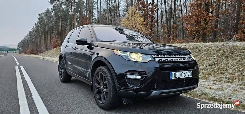 Czarny Używany 2018 Land Rover Discovery Sport HSE SUV | 75 700 zł (Dobra cena) - Obraz 1/4