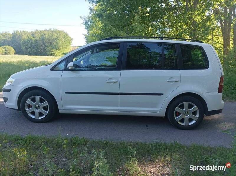 Używany 2007 VW Touran Minivan | 17 000 zł (Drogi) - Obraz 1/4