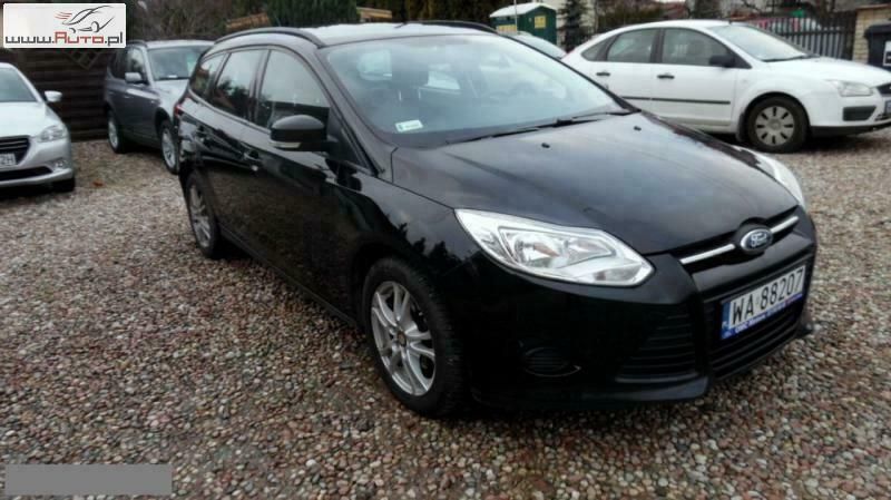 Używany Ford Focus 95 KM (69 kW) 2012 Czarny (metalik) Sedan/Limuzyna