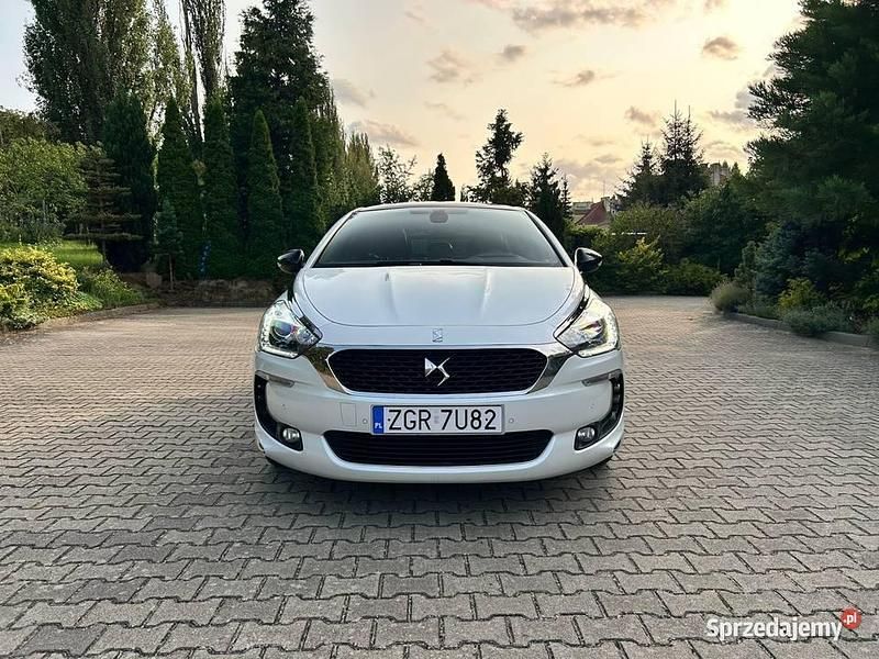 Używany 2016 DS Automobiles DS5 Hatchback | 43 500 zł - Obraz 1/4