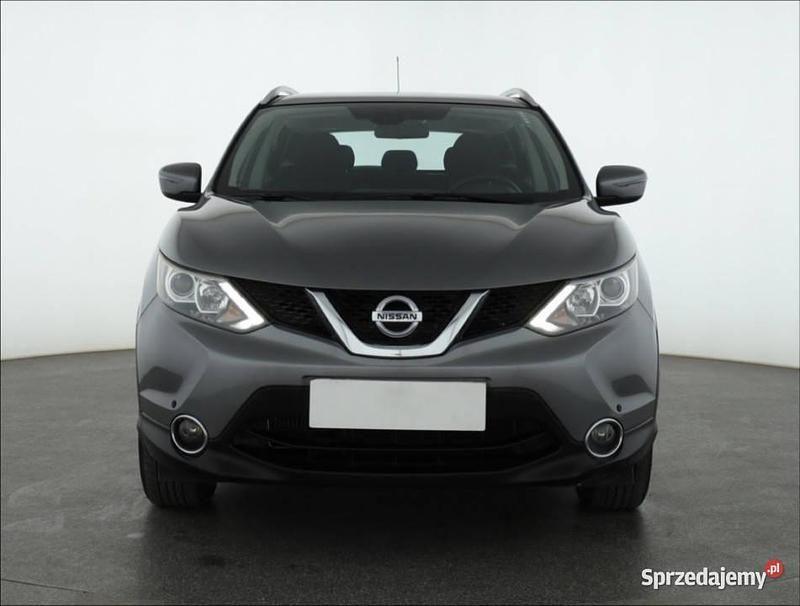 Używany Nissan Qashqai 116 KM (85 kW) 2016 Szary SUV