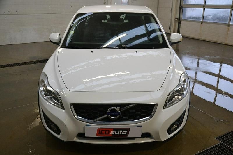 Używany Volvo C30 112 KM (82 kW) 2012 Biały Hatchback