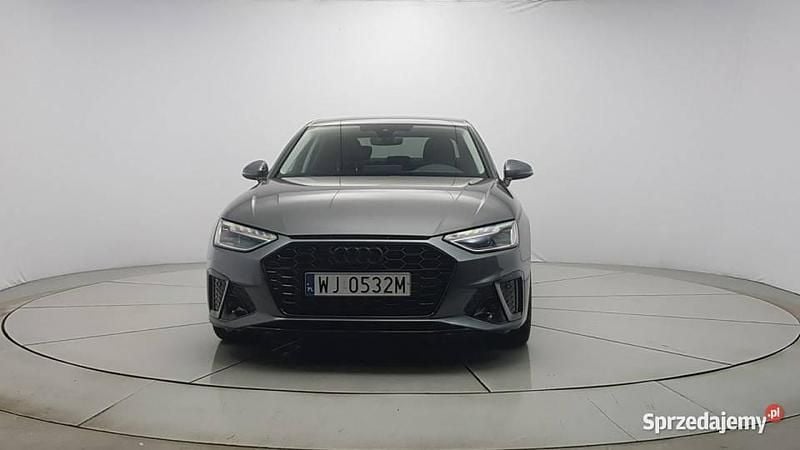 Używany Audi A4 S-Line 150 KM (110 kW) 2023 Grafitowy Sedan/Limuzyna