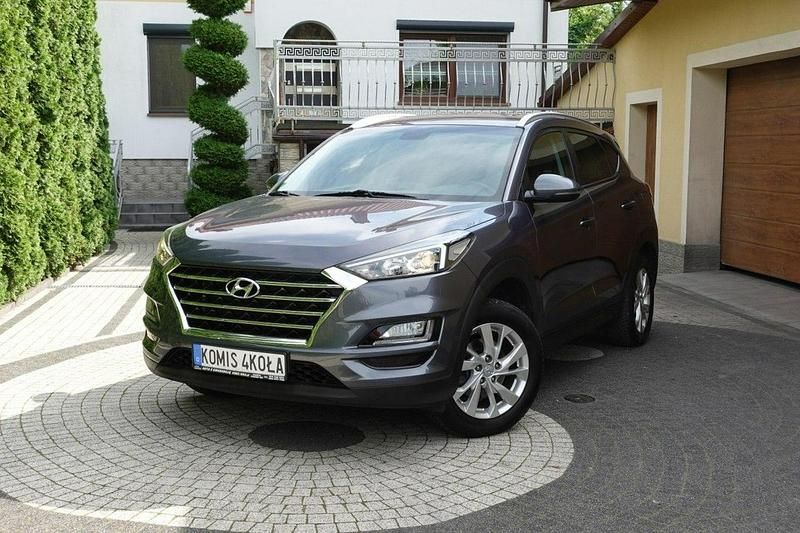 Szary Używany 2018 Hyundai Tucson SUV | 72 900 zł (Uczciwa cena) - Obraz 1/4