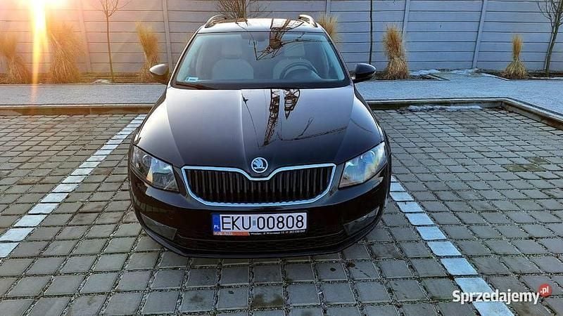 Używany Skoda Octavia Style 2016 Czarny Kombi