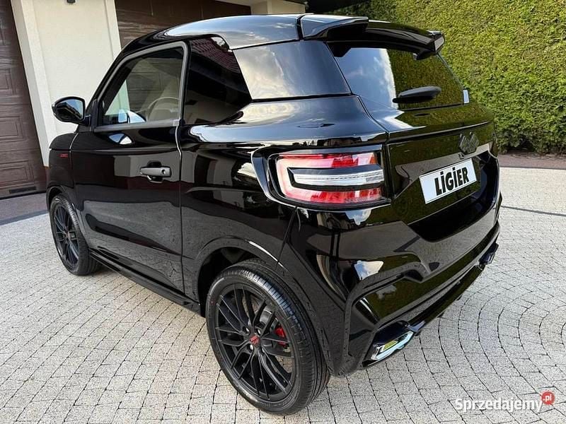 Nowe Ligier JS50 2025 Hatchback