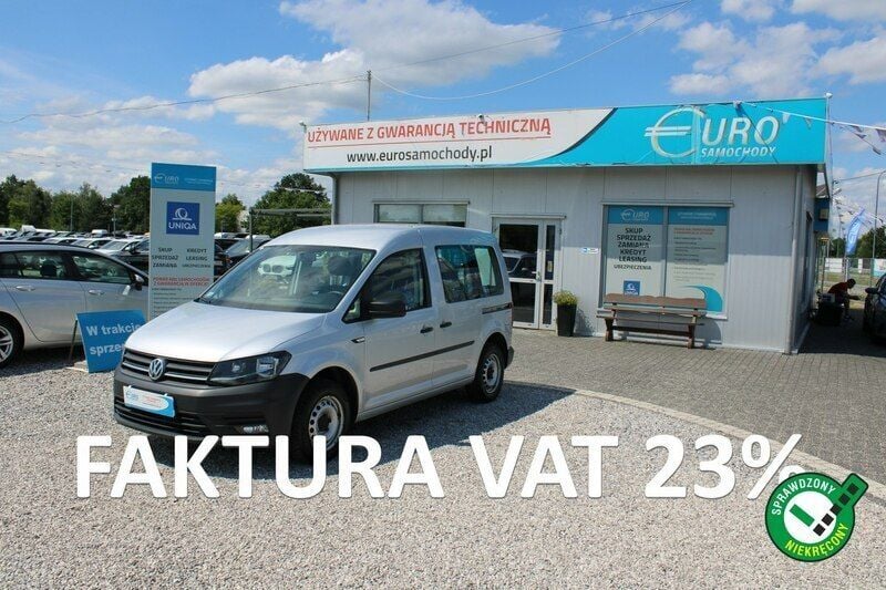 Srebrny (metalik) Używany 2020 VW Caddy Minivan | 44 634 zł - Obraz 1/4