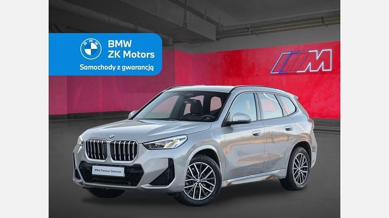 Srebrny space metalizowany Używany 2025 BMW X1 Luxury Line SUV | 172 900 zł (Dobra cena) - Obraz 1/3