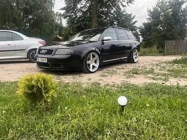 Czarny Używany 2001 Audi S6 Kombi | 30 000 zł - Obraz 1/4