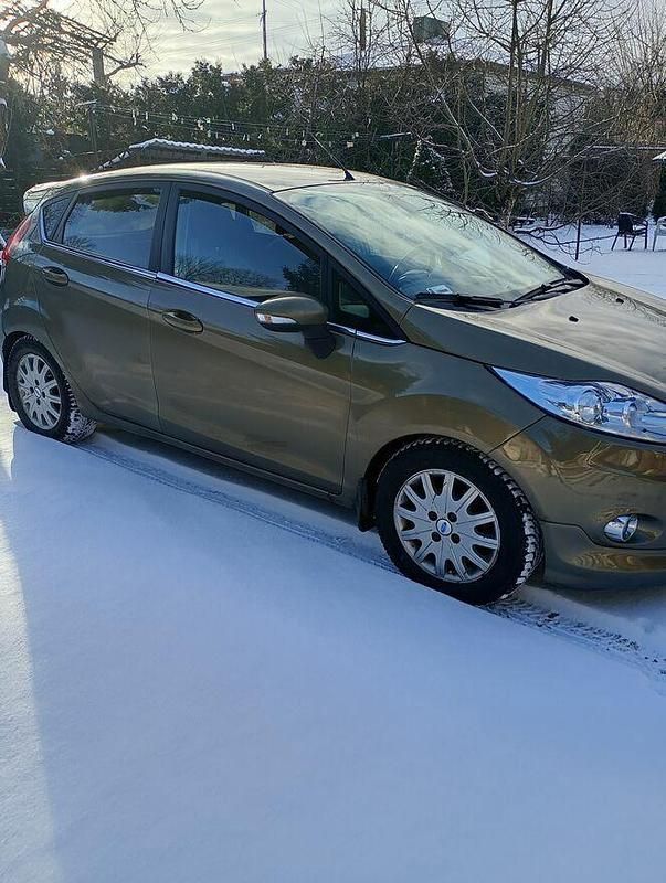 Używany Ford Fiesta 2012 Inny kolor Hatchback
