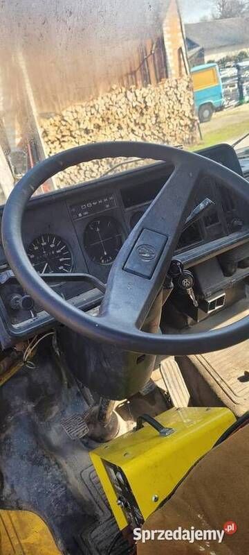 Używany VW Passat 1985 Biały Sedan/Limuzyna