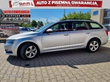 Srebrny Używany 2018 Skoda Octavia Kombi | 55 900 zł (Dobra cena) - Obraz 1/4