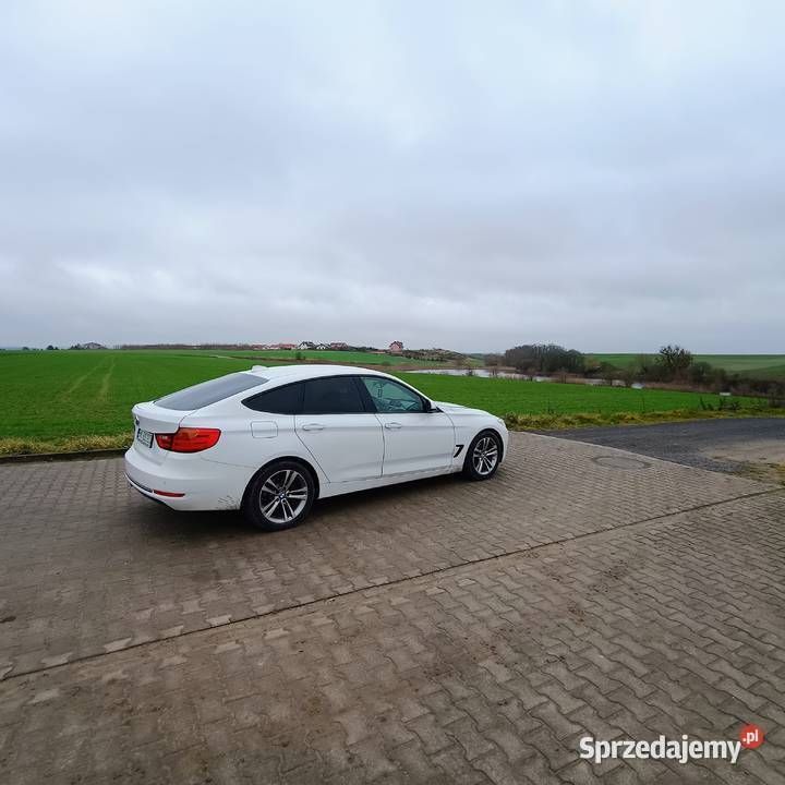 Używany BMW 325 2015