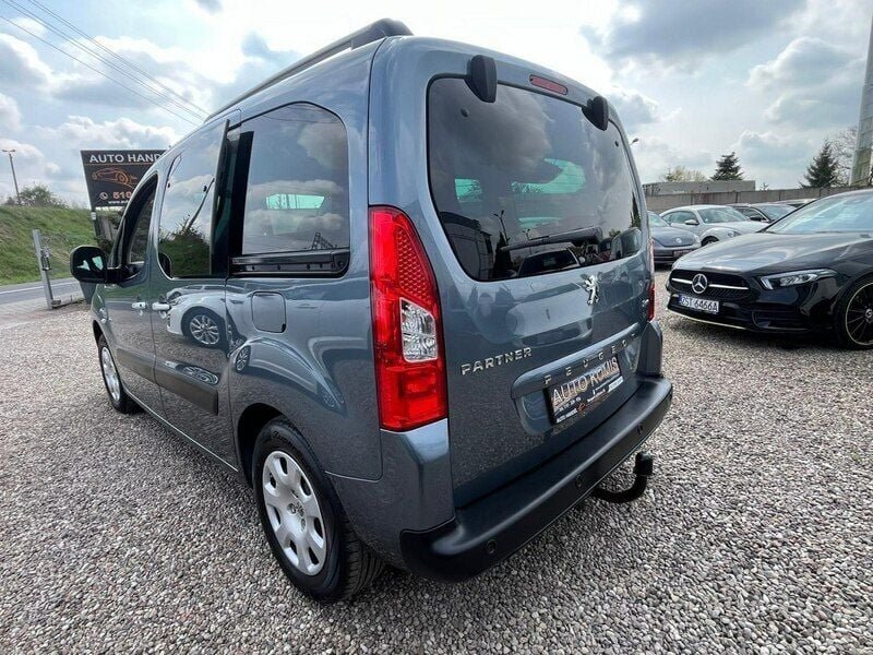 Używany Peugeot Partner 110 KM (80 kW) 2009 Szary (metalik) Minivan