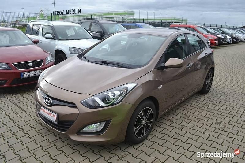 Używany Hyundai i30 2013 Brązowy Hatchback