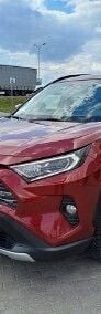 Używany Toyota RAV4 Hybrid Executive 218 KM (160 kW) 2018 Czerwony SUV