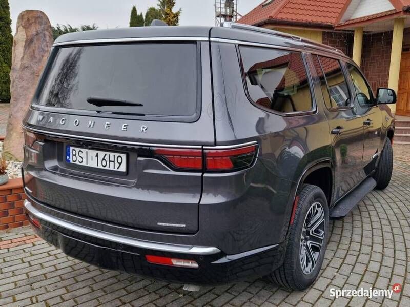 Używany 2022 Jeep Wagoneer SUV | 250 000 zł - Obraz 1/4