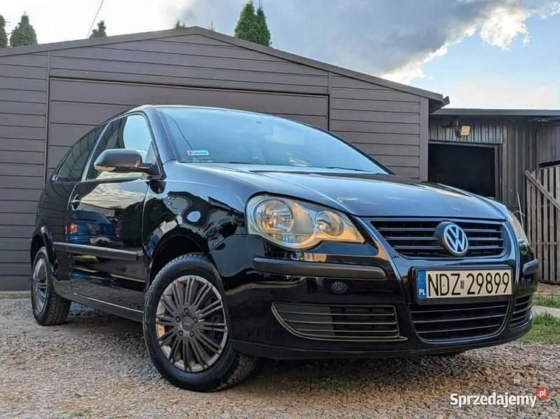 Czarny Używany 2006 VW Polo Coupe | 7000 zł (Uczciwa cena) - Obraz 1/4
