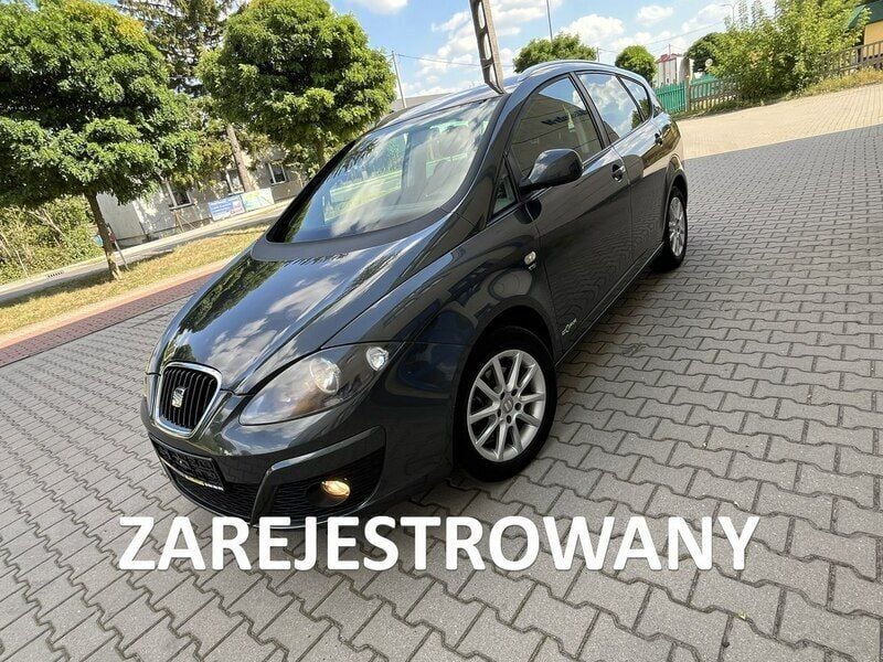 Szary Używany 2011 Seat Altea XL Minivan | 15 900 zł (Uczciwa cena) - Obraz 1/4